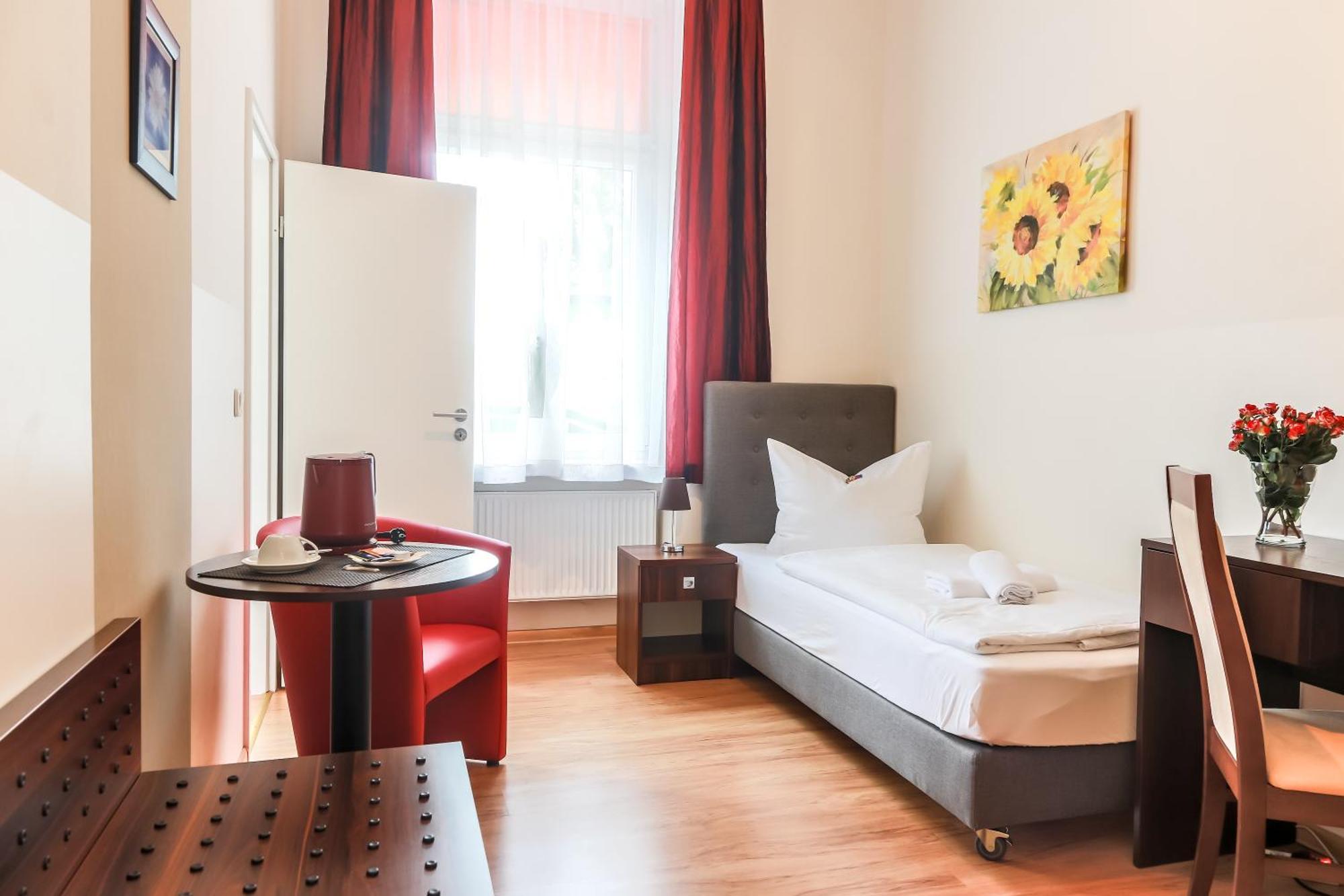 City Residence Hotel Frankfurt Oder Bahnhof ภายนอก รูปภาพ